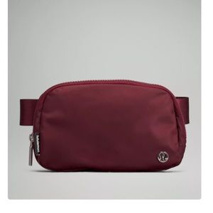 NWT Lululemon Athletica Everywhere Belt Bag in Red Merlot